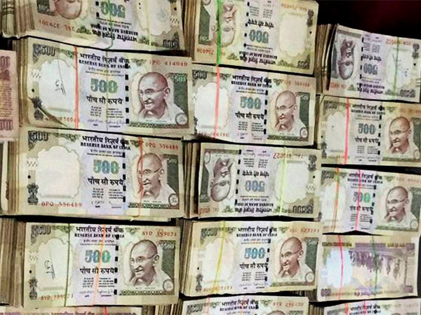 Rs. 7 crores old notes found in Jublihills Rs. 7 crores old notes found in Jublihills