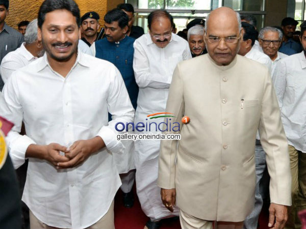కోవింద్ విషయంలో జగన్ అత్యుత్సాహం ప్రదర్శించారా?