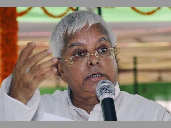 రైల్వే మంత్రిగా లాలూ హయాంపై కూపీ