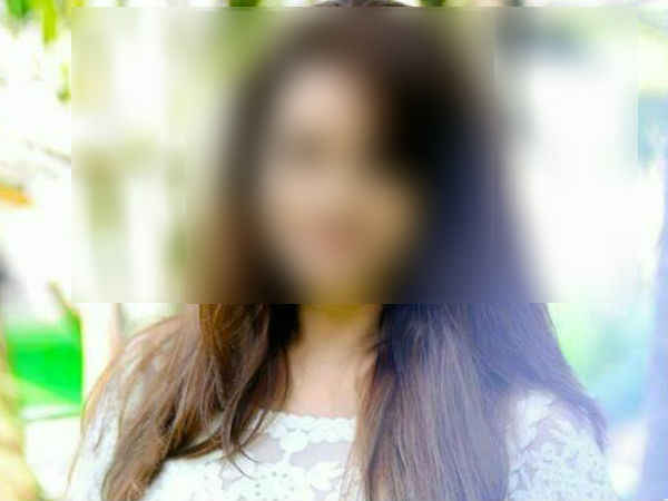 సొంత ఊరిలో ఊహించని సెగ