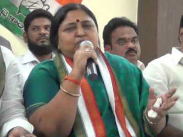 కాంగ్రెస్తో కష్టమని.. పనబాక లక్ష్మి!
