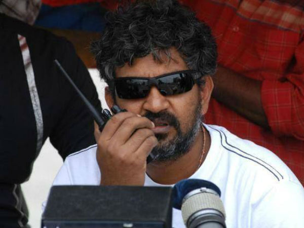 మన దేశానికి మనమే శత్రువులం కావొద్దు..