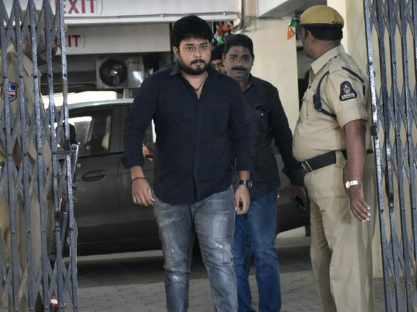 పూరీపై అభియోగాల మీదత తనీష్ సాక్ష్యం కీలకం
