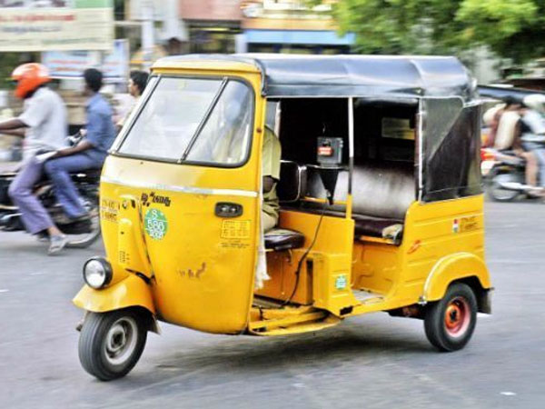 Hyderabad: 80 per cent autorickshaw meters tampered Hyderabad: 80 per cent autorickshaw meters tampered