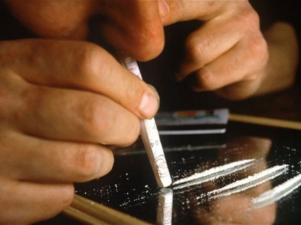 Brother of captain of Gujarat vessel carrying 1,500 kg heroin detained in Kolkata Brother of captain of Gujarat vessel carrying 1,500 kg heroin detained in Kolkata