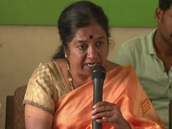 The IT department has filed a complaint on Gundlupet Congress MLA Geeta Mahadev Prasad The IT department has filed a complaint on Gundlupet Congress MLA Geeta Mahadev Prasad