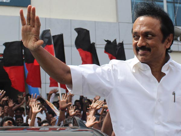 TN ministers ‘threat’ to Kamal Haasan: Why don’t they threaten me, asks Stalin TN ministers ‘threat’ to Kamal Haasan: Why don’t they threaten me, asks Stalin