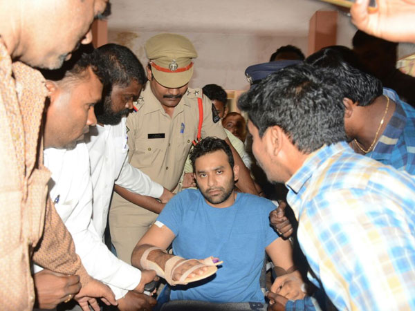 గోషామహల్ నుంచి పోటీ చేయాలనుకున్నాడు