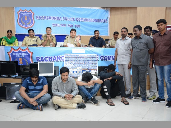 ప్రేయసి ఇంట్లో గాబ్రియల్కు వల: