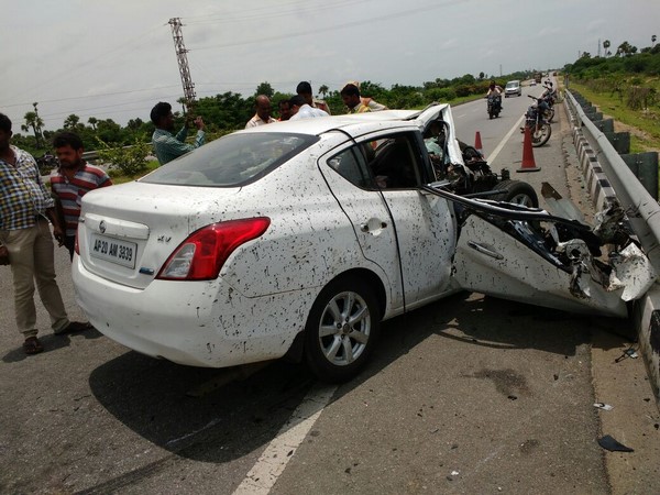 అతివేగమే..
