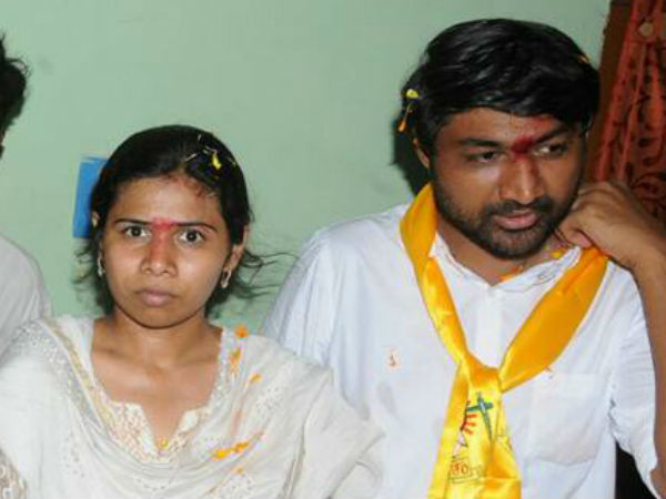 తటస్థ వైఖరి తీసుకొంటారా, టిడిపికి మద్దతిస్తారా?