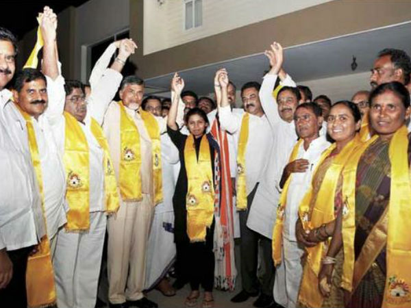 చక్రం తిప్పిన అచ్చెన్నాయుడు