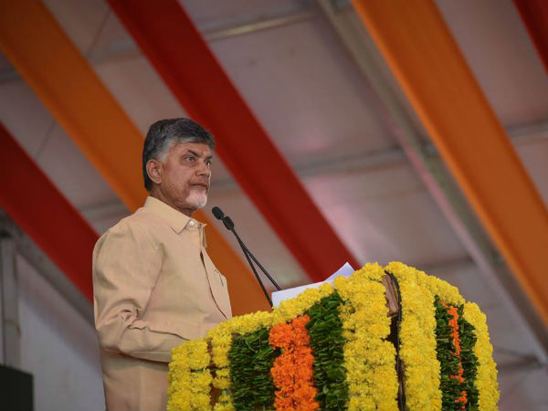 అధిక వడ్డీలతో వేధిస్తే చర్యలు