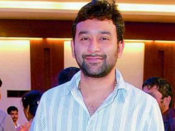 నేనే పోలీసులకు చెప్పా
