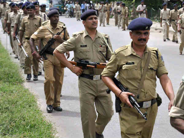 భారీ బందోబస్తు