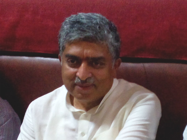 మార్కెట్లో నందన్ నీలేకని ఉత్సాహం