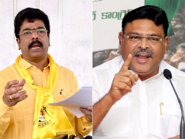 చర్చా కార్యక్రమంలో వారిద్దరు...