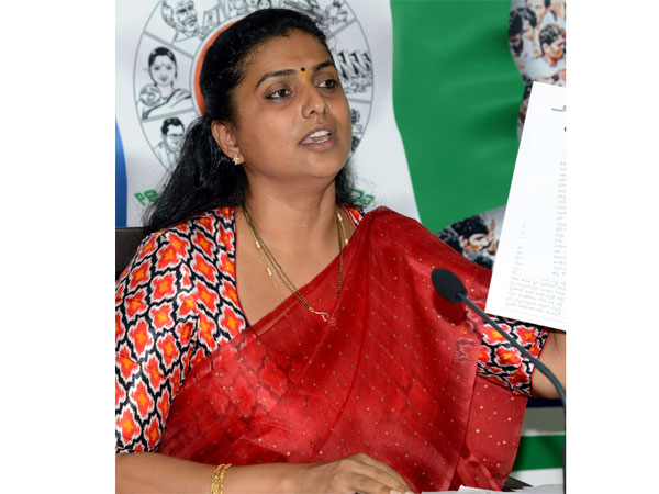 I will continues in Ysrcp till my last breath: Roja I will continues in Ysrcp till my last breath: Roja