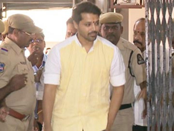 Drug racket: Telugu actor Nandu appears before SIT Drug racket: Telugu actor Nandu appears before SIT