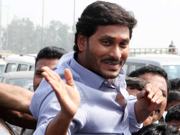 YS Jagan and Srinivasan attended CBI Court YS Jagan and Srinivasan attended CBI Court
