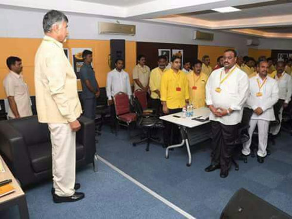 ముందస్తు ఎన్నికలకు సిద్దం కావాలి