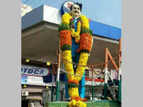 బెజవాడలో టెన్షన్