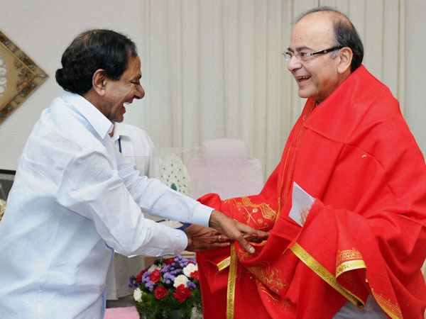 కెసిఆర్ అడిగారు.. కానీ ఆర్థికంగా నష్టం