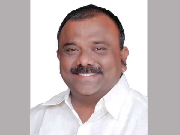 ఎమ్మెల్యే పలకరింపు..