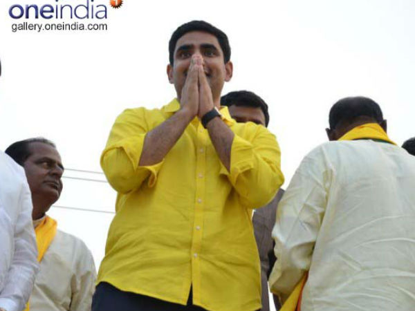 ఒక వర్గంలో ఆనందం.. మరో వర్గంలో..