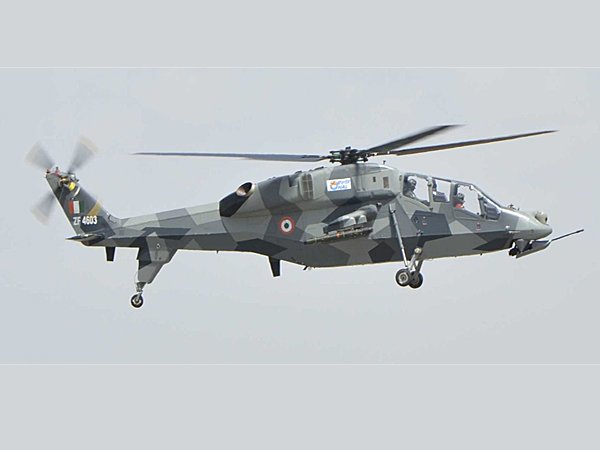 యుద్ధం టైంలో 4 గంటలు ఎగరగలదు