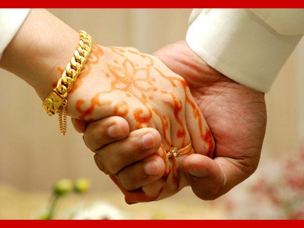 పుణే వ్యక్తితో సంబంధం