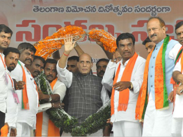 పాకిస్తాన్పై ఆగ్రహం