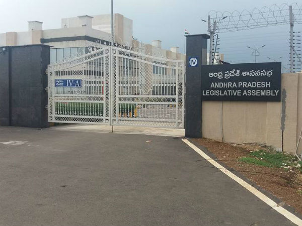 నీళ్లుండటంపై ఆగ్రహం