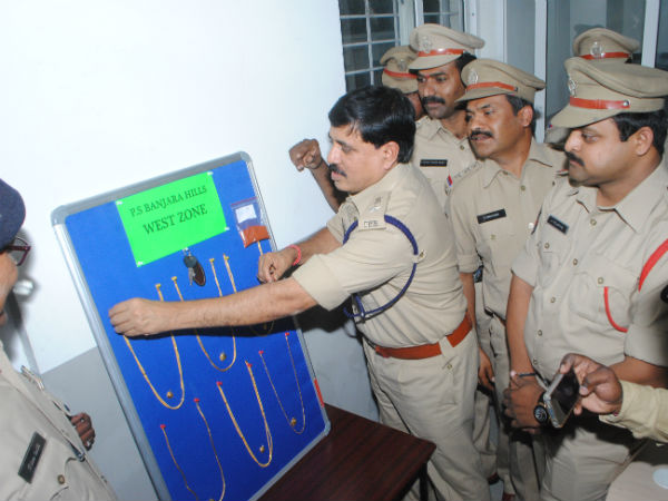బీటెక్ స్టూడెంట్ పేరుతో బురిడీ: