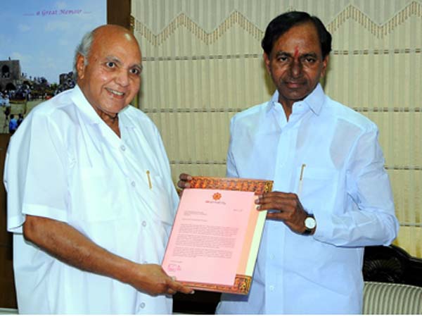 ఆ ప్రభుత్వాలు పల్లె వేశాయి