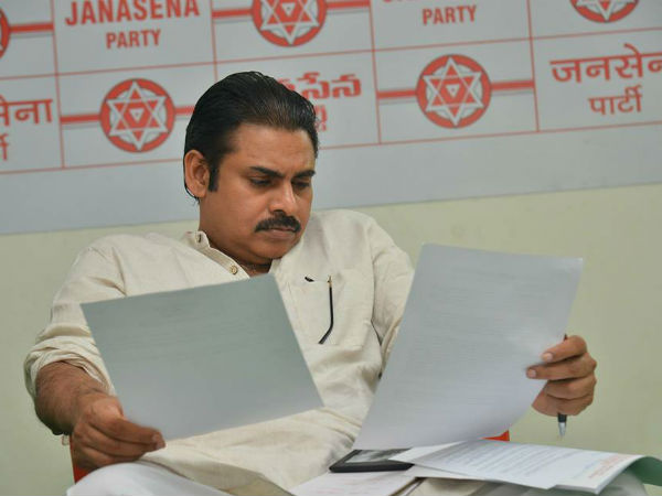 ప్రశంసలు..