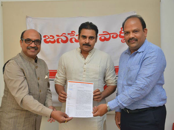 ఈసారి పవన్ సేవలకు గుర్తింపు..