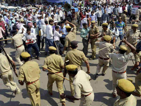 Ryan International School murder: Protesters set liquor shop outside campus on fire, police resort to lathicharge Ryan International School murder: Protesters set liquor shop outside campus on fire, police resort to lathicharge