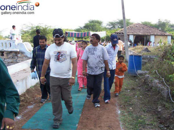 బినామీ ఆస్తులివేనా?
