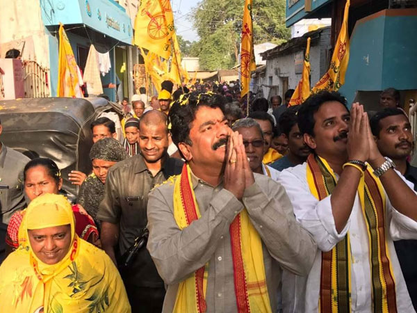 టిడిపిపై పవన్ కళ్యాణ్ ఇలా..