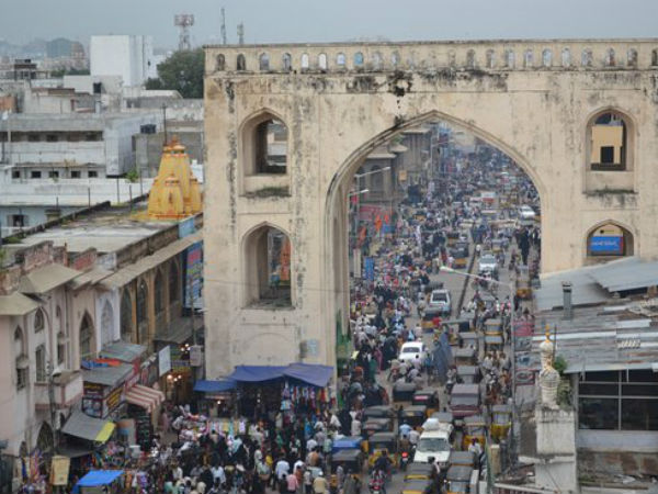లాడ్జిలోనే పెళ్లి, వసతులు: