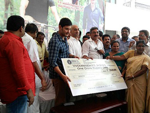 అన్నితానై నమ్రత..