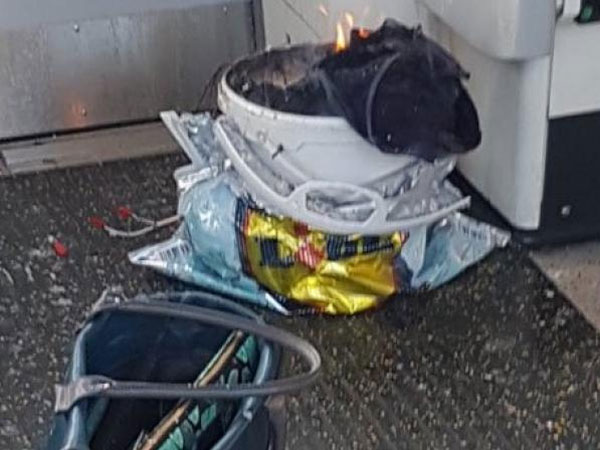 London police, ambulance confirm explosion at tube station London police, ambulance confirm explosion at tube station