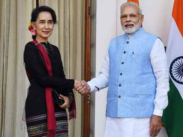 PM Modi meets Myanmars State Counsellor Aung San Suukyi PM Modi meets Myanmars State Counsellor Aung San Suukyi