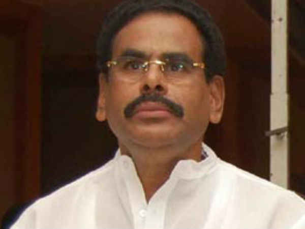VK Sasikalas husband Natarajan hospitalized in Chennai VK Sasikalas husband Natarajan hospitalized in Chennai