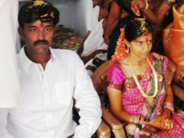 Hyderabad: Techie, wife end life after quarrel Hyderabad: Techie, wife end life after quarrel