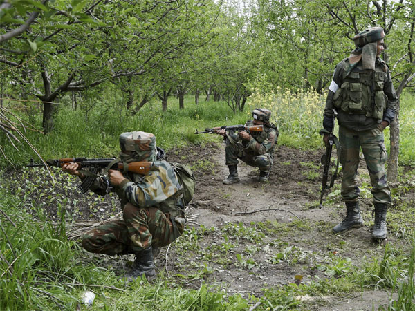 J&K: 2 terrorists shot dead while making infiltration bid J&K: 2 terrorists shot dead while making infiltration bid