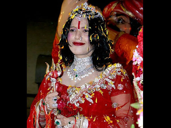 Behave yourself, shut your mouth, Radhe Maa tells journalist Behave yourself, shut your mouth, Radhe Maa tells journalist