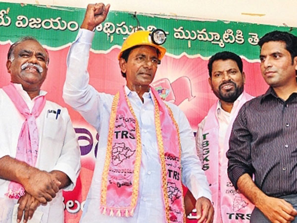 చివరి అస్త్రంగా వారసత్వ ఉద్యోగాలు..