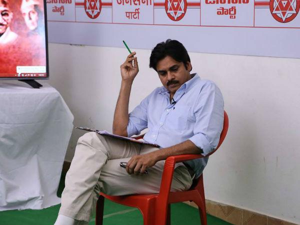 పవన్ గురించి ఆలోచించే టైం లేదు